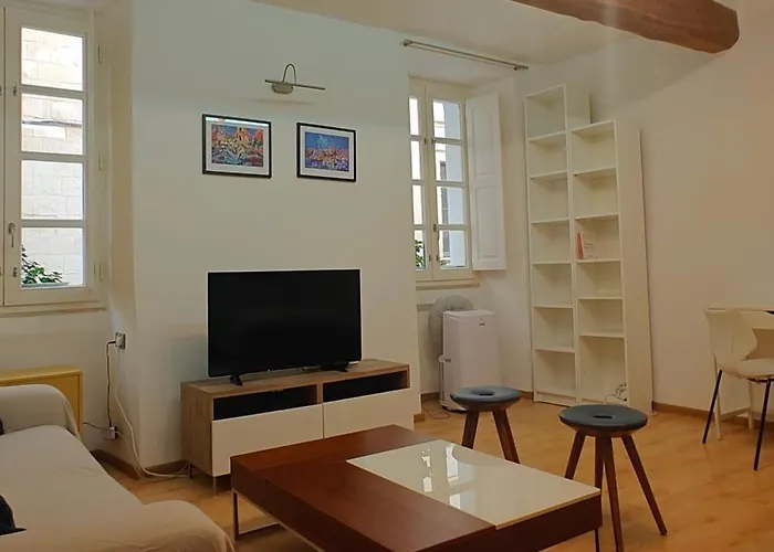 شقة Traditional Maltese Style 1br Maisonette - Grand Harbour Area