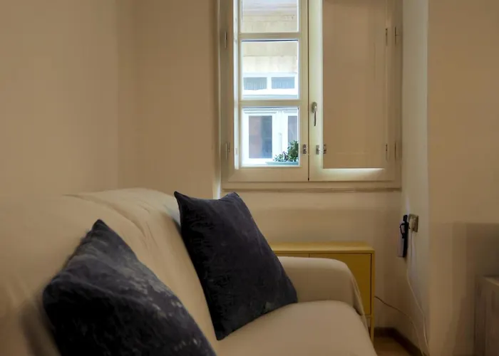 Traditional Maltese Style 1br Maisonette - Grand Harbour Area شقة *