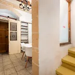 Traditional Maltese Style 1br Maisonette - Grand Harbour Area 公寓 *