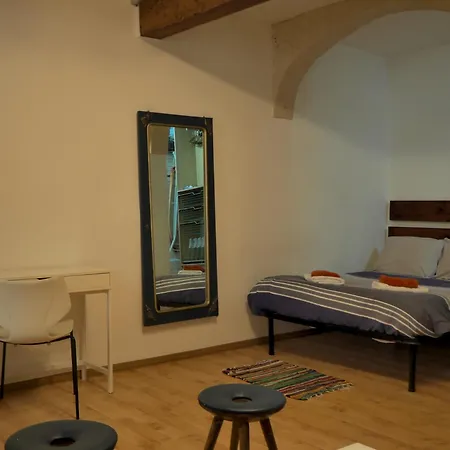 Apartament Traditional Maltese Style 1br Maisonette - Grand Harbour Area