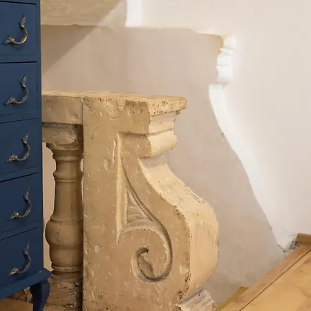 Daire Traditional Maltese Style 1br Maisonette - Grand Harbour Area Valletta